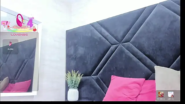 Dantzel  online show from 03/30/26, 07:04