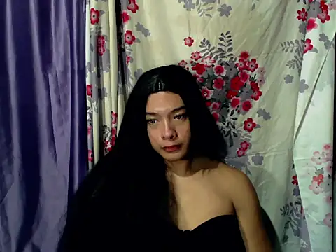 Snapshot of Filipina_milker chatting on 11/29/25, 02:53 Filipina milker online show from 11/29/25, 02:53