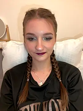 AdelinaEmber online show from 10/13/25, 11:21