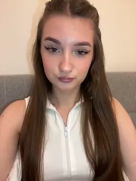 AdelinaEmber online show from 01/06/26, 11:25