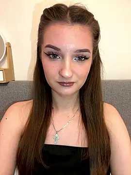 AdelinaEmber online show from 01/12/26, 08:52