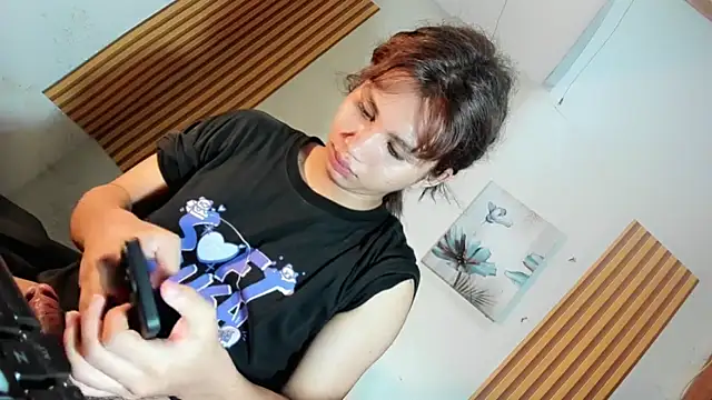 Snapshot of Ts_morena chatting on 10/28/25, 04:09 Ts morena online show from 10/28/25, 04:09