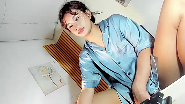 Snapshot of Ts_morena chatting on 10/30/25, 04:41 Ts morena online show from 10/30/25, 04:41