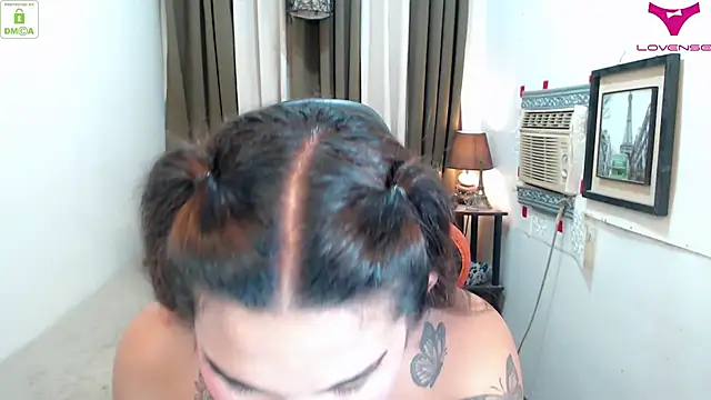 Snapshot of lil_fantacy chatting on 11/13/25, 10:36 lil fantacy online show from 11/13/25, 10:36