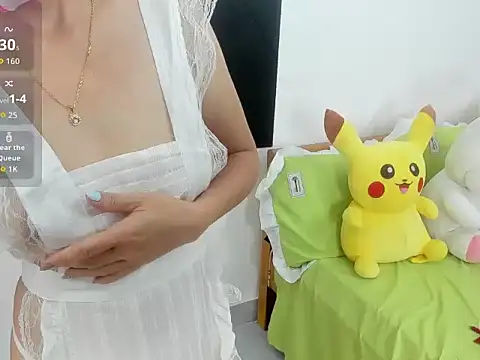 LuckyBabe new01 online show from 09/14/25, 02:27