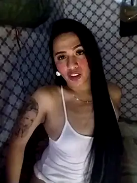 enoria1992 online show from 02/04/26, 04:24