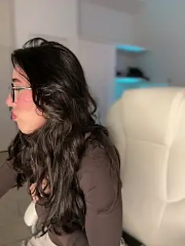 julieta jhonss online show from 04/04/26, 02:32