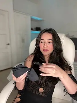 julieta jhonss online show from 04/13/26, 02:06