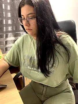 Velma star online show from 09/27/25, 11:37