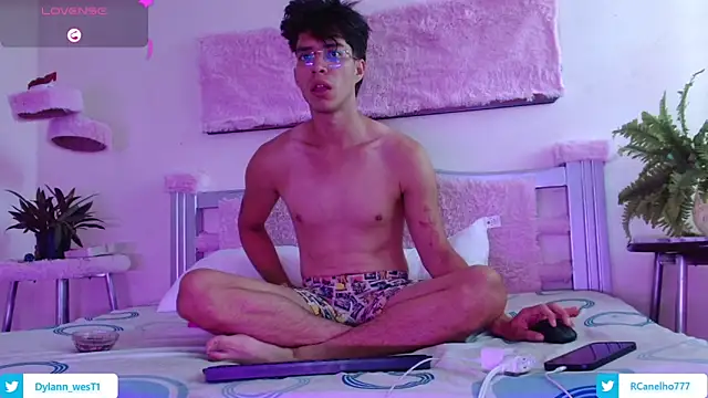 Dylann west online show from 01/07/26, 01:35