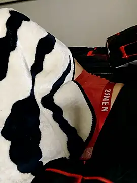 Koreanjjc online show from 11/24/25, 01:44