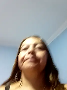 Bellamoretii5 online show from 11/26/25, 09:27