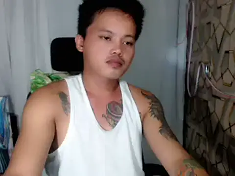 urhotfucker13 online show from 07/08/26, 07:13