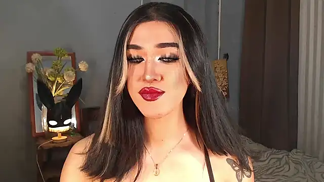 AleinaCroft online show from 09/18/25, 09:22