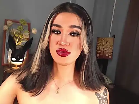 AleinaCroft online show from 09/19/25, 09:54