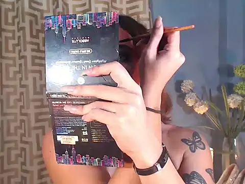 AleinaCroft online show from 04/17/26, 01:03