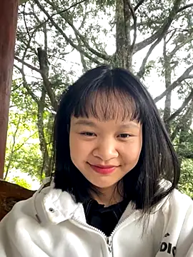 Daisy018 online show from 09/25/25, 03:54