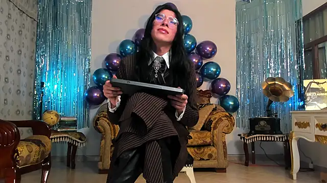 nonbinaryangel online show from 02/12/26, 12:38