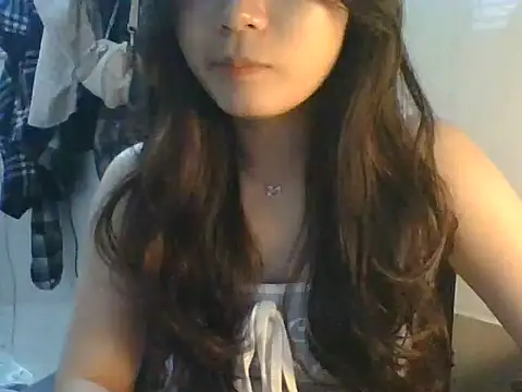 Snapshot of Linzly chatting on 09/18/25, 09:00 Linzly online show from 09/18/25, 09:00