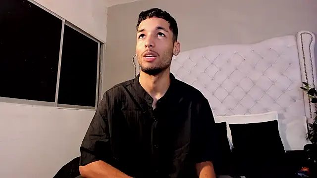 Thiagoferreti online show from 02/16/26, 03:35