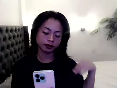 Menxie18 online show from 04/15/26, 09:04