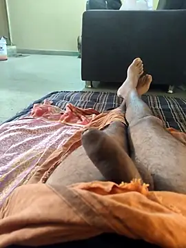 vichuhot online show from 11/16/25, 01:44