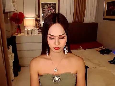 Nathalieheartt online show from 02/03/26, 03:26