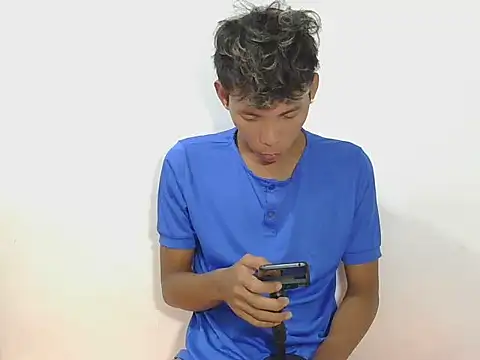 isanxxx online show from 10/15/25, 01:39