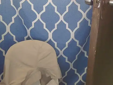 isanxxx online show from 04/10/26, 03:17