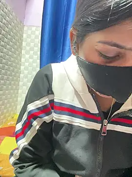 Hot Jaanvi  online show from 02/07/26, 03:54