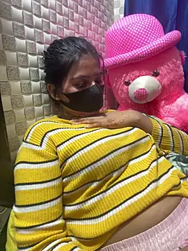 Hot Jaanvi  online show from 03/04/26, 04:46