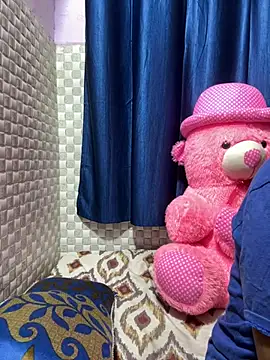 Hot Jaanvi  online show from 04/06/26, 01:12