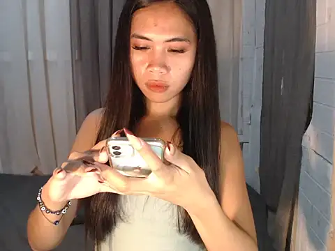 Steffi scott online show from 09/19/25, 01:40