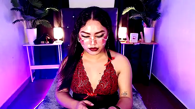 Unique Maya online show from 09/10/25, 05:18