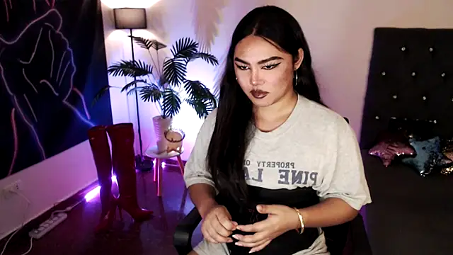 Unique Maya online show from 02/28/26, 07:26