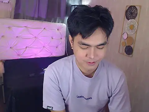 Snapshot of JakeXolsen chatting on 11/13/25, 05:23 JakeXolsen online show from 11/13/25, 05:23