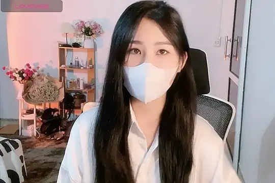 Snapshot of ___Daisy___ chatting on 10/11/25, 01:09 Daisy online show from 10/11/25, 01:09