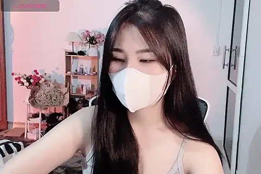 Snapshot of ___Daisy___ chatting on 10/12/25, 02:49 Daisy online show from 10/12/25, 02:49