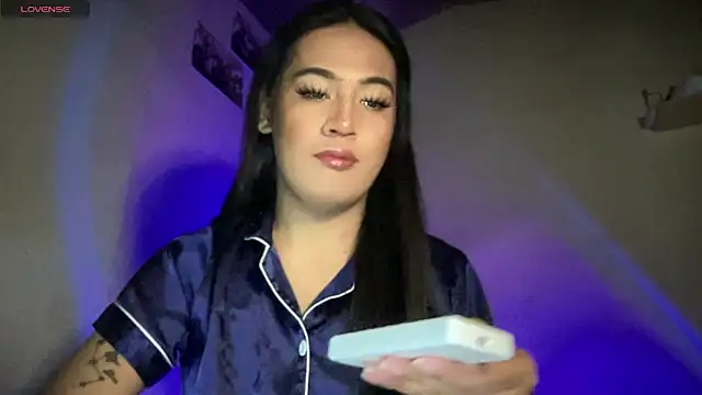 fallon empress143 online show from 12/23/25, 01:03