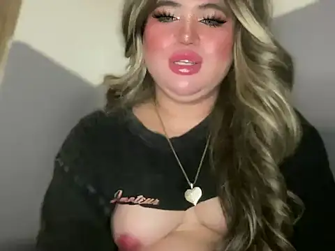 Naughtyrosecum online show from 10/05/25, 03:43