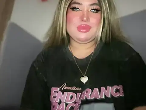 Naughtyrosecum online show from 11/07/25, 10:04