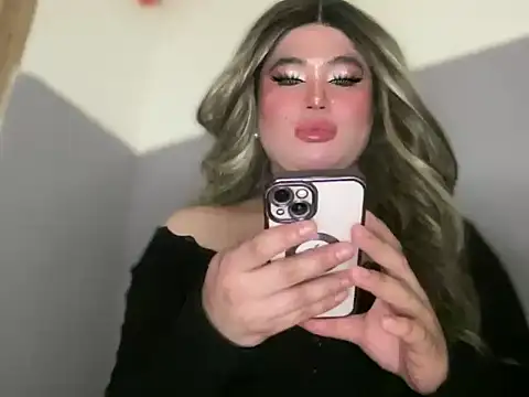 Naughtyrosecum online show from 11/29/25, 01:36