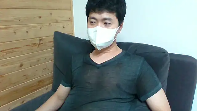 Snapshot of _kinggun_ chatting on 10/14/25, 01:56 kinggun online show from 10/14/25, 01:56