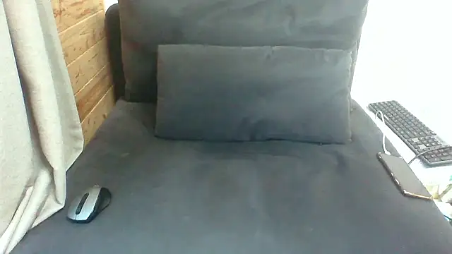 Snapshot of _kinggun_ chatting on 10/24/25, 10:50 kinggun online show from 10/24/25, 10:50