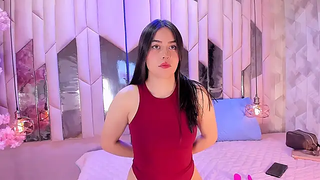 HannaCollins  online show from 04/07/26, 01:44