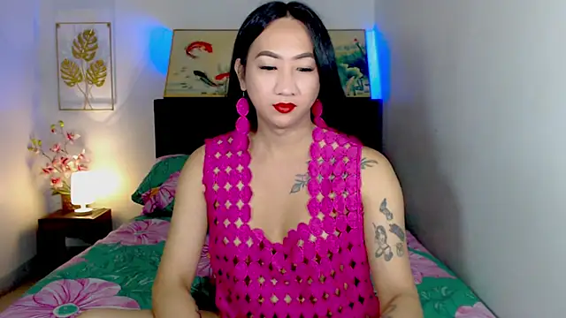 LovelyQueen69 online show from 07/21/26, 05:04