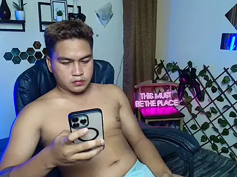 Asian jayeel online show from 02/15/26, 09:41