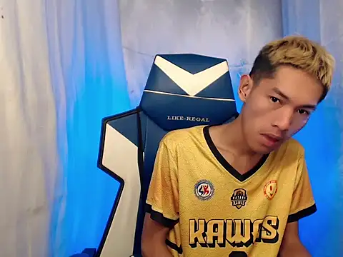 riks tyler online show from 12/18/25, 07:42