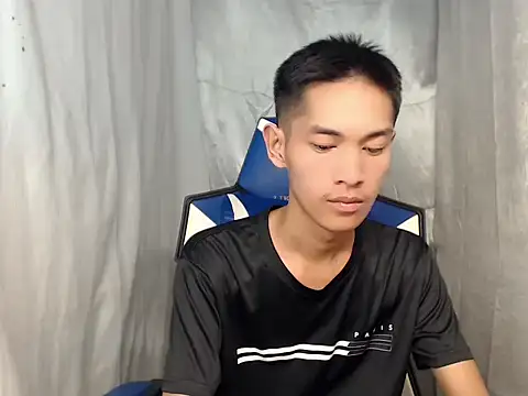 riks tyler online show from 04/13/26, 10:32