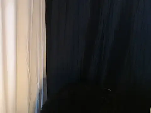 urgirljane online show from 09/18/25, 07:38